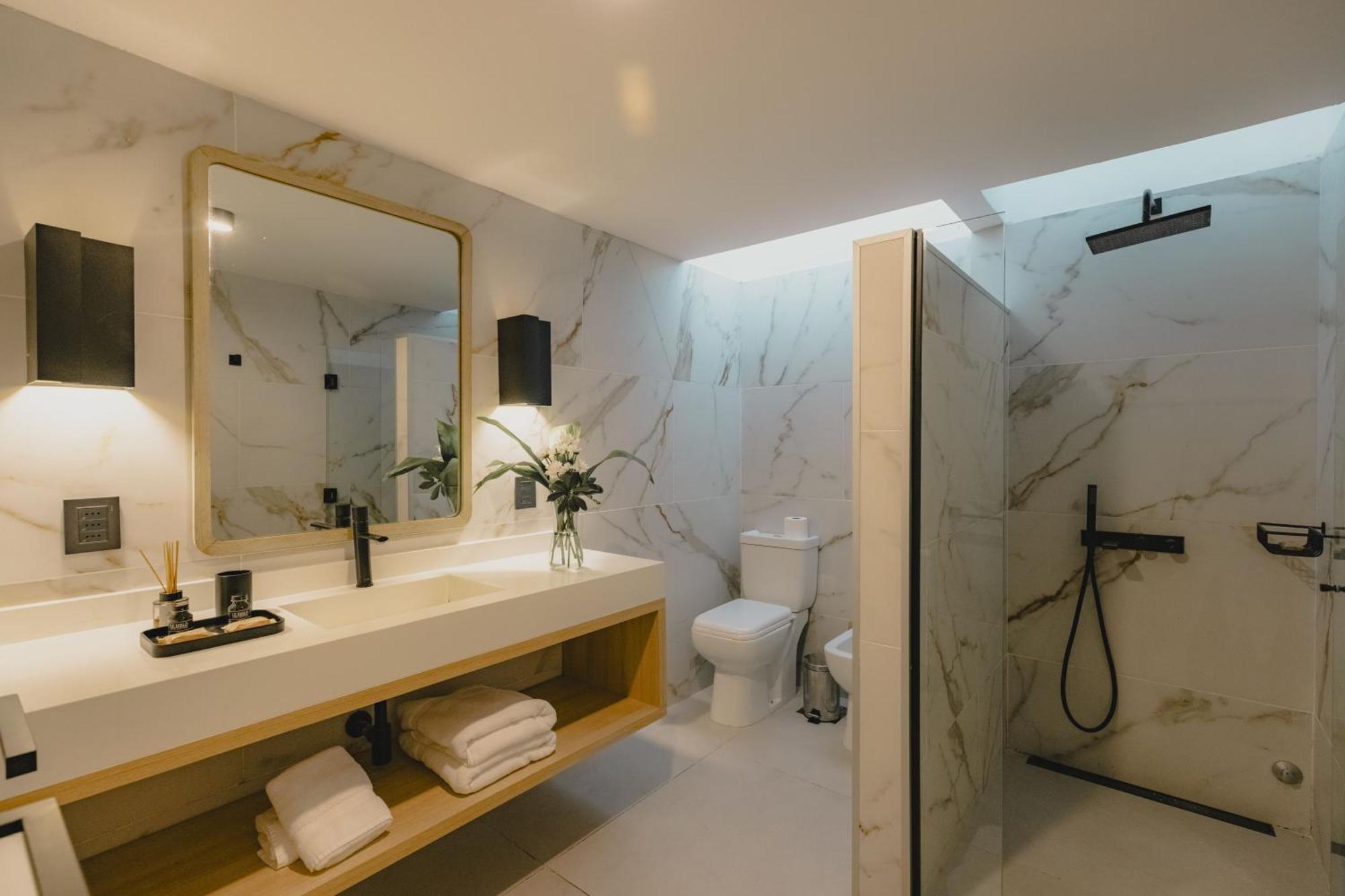 Le Biblo Hotel Montevideo Exterior photo